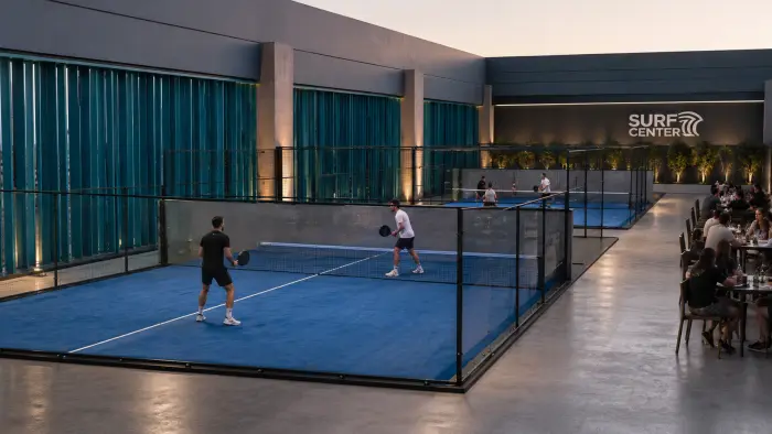 Quadra de pickleball do projeto Surf Center São Paulo